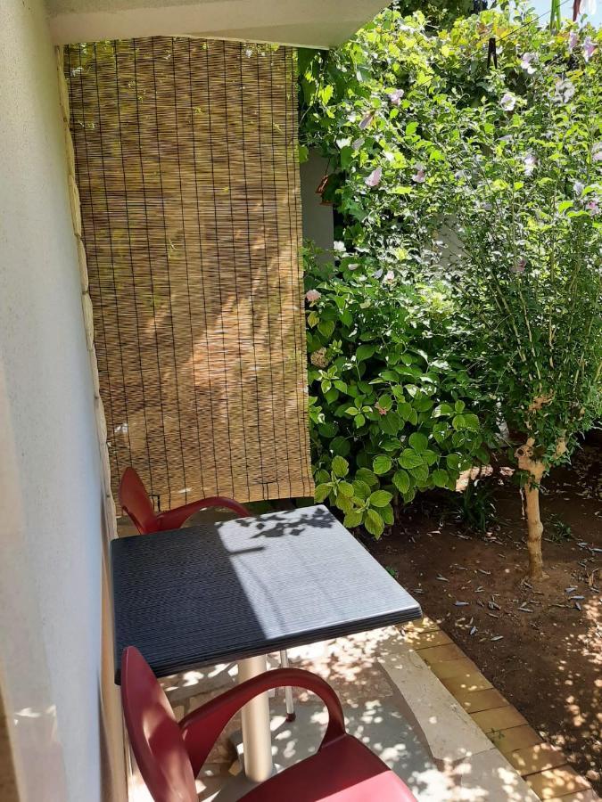 Apartments And Rooms With Parking Space Trpanj, Peljesac - 250 Bagian luar foto